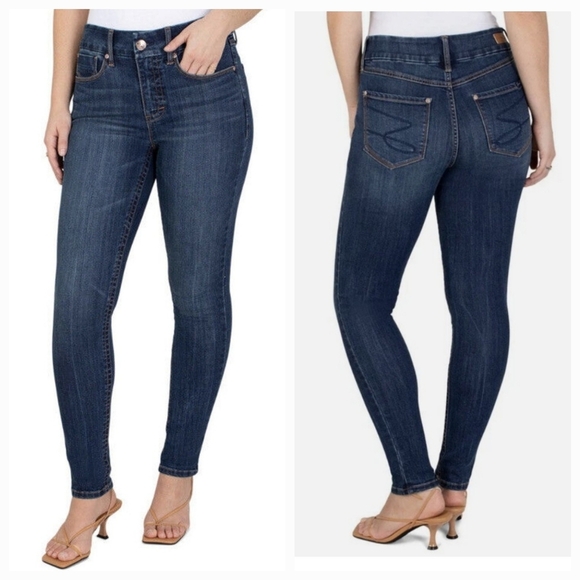 Seven7 Avalon Tummy Less High Rise Skinny Denim Blue Jeans Sz 16 PLUS  NEW - Picture 1 of 13